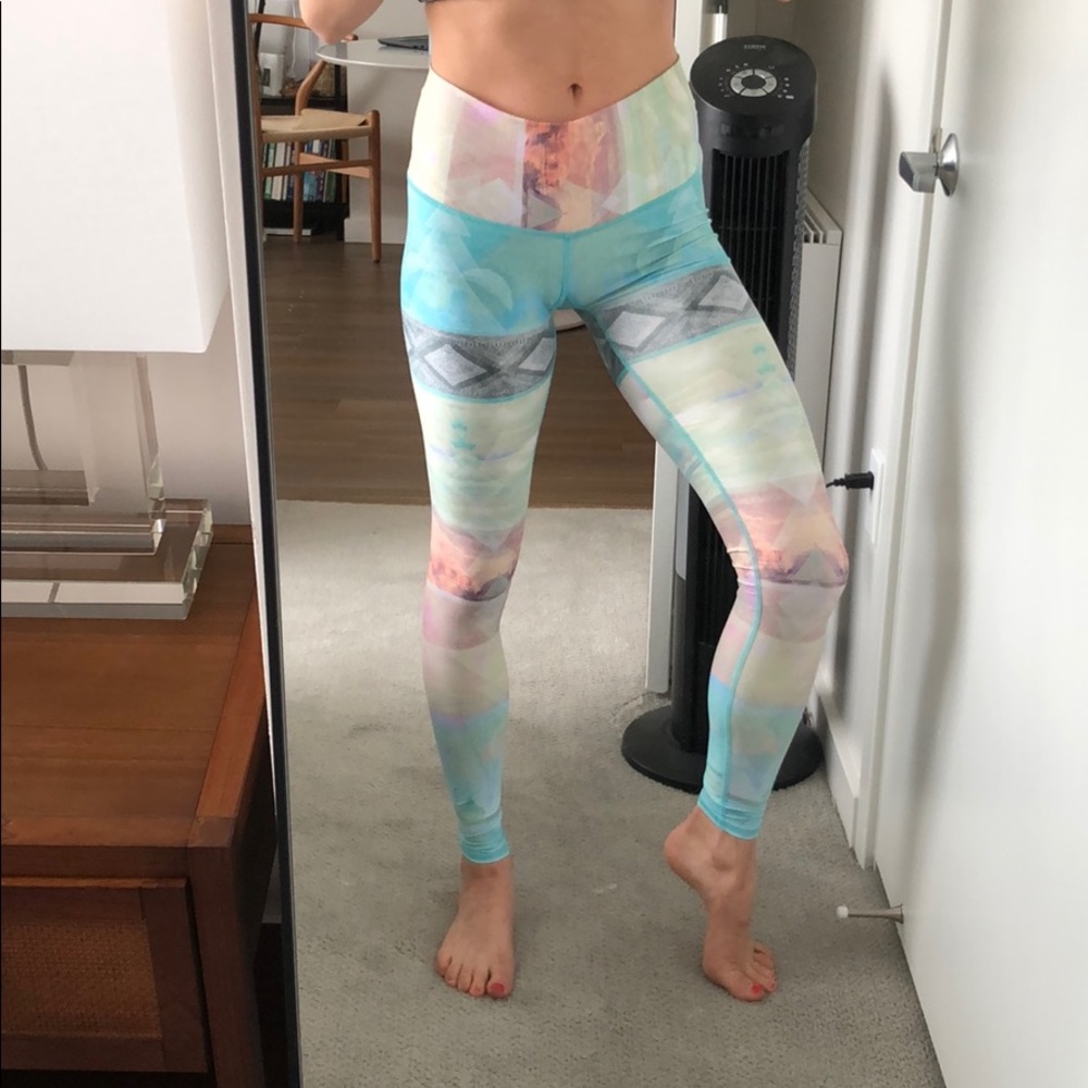 Teeki printed yoga leggings